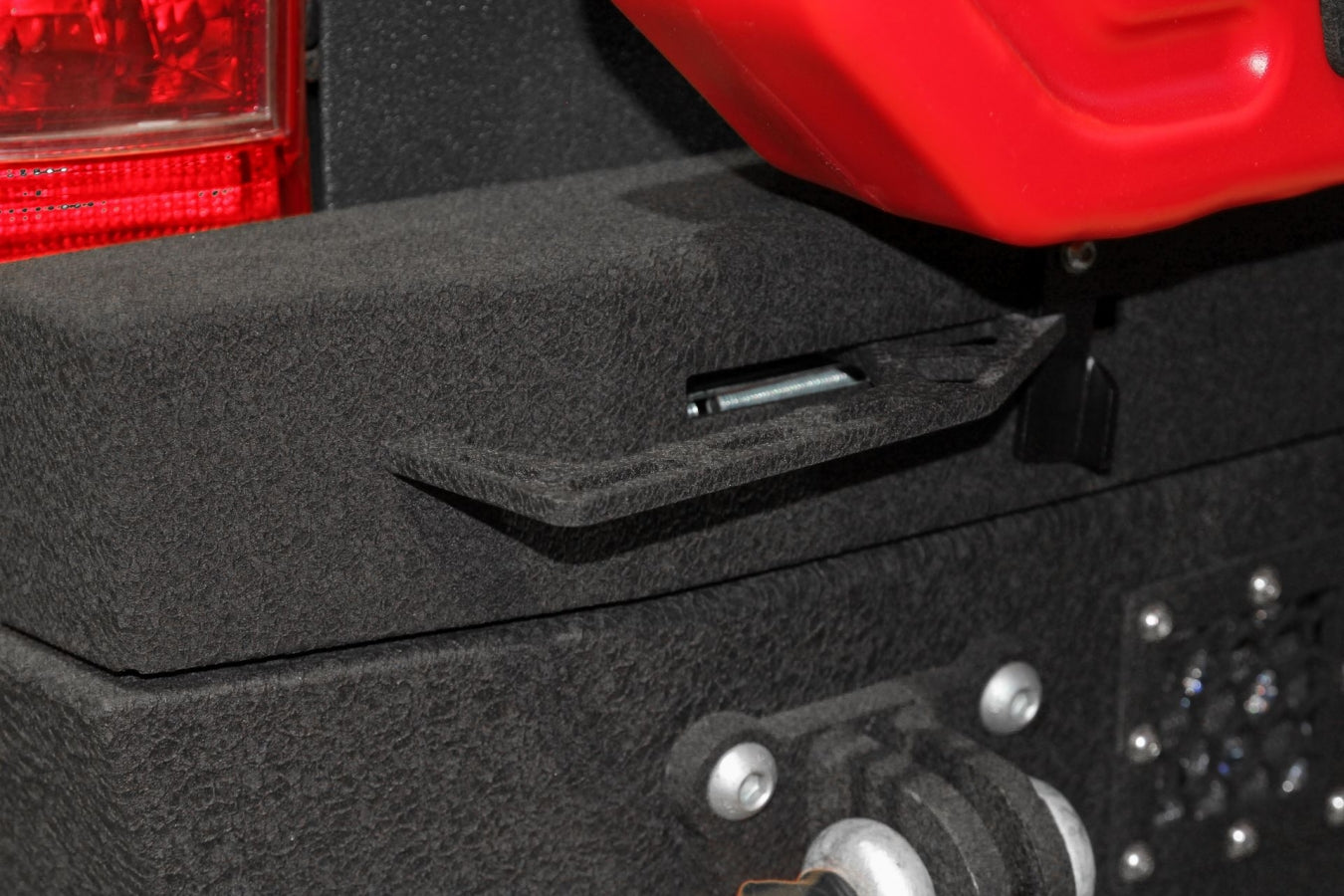 Reserverad Träger für MorE 4x4 Pick Up Stoßstangen