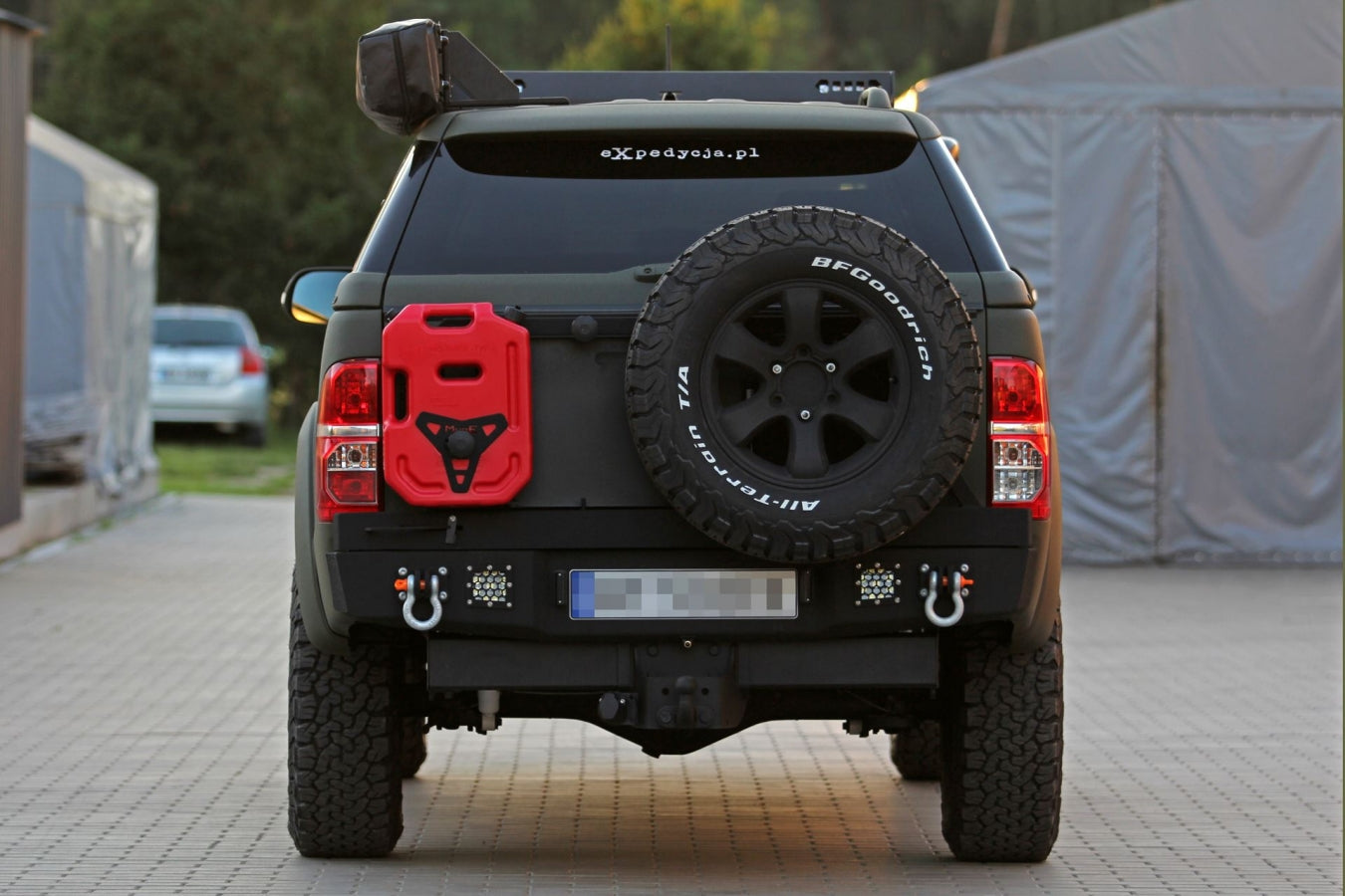 Reserverad Träger für MorE 4x4 Pick Up Stoßstangen