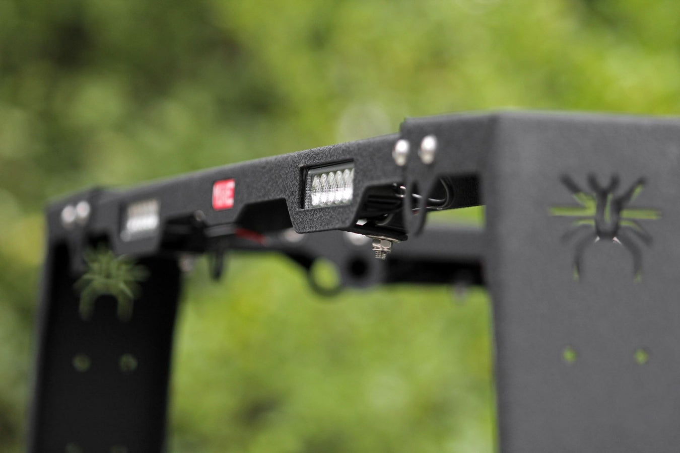 Bed Rack Mark II mittel für Pickups – Rollo