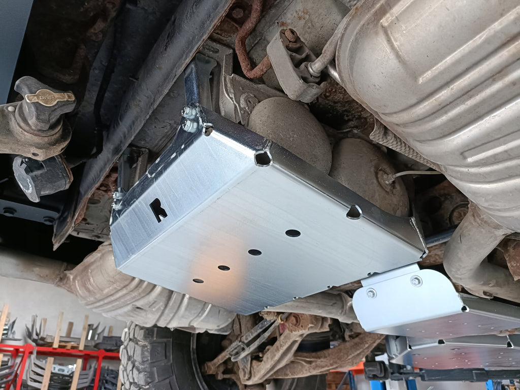 Underbody protection compressed air reservoir Mercedes-Benz ML W164