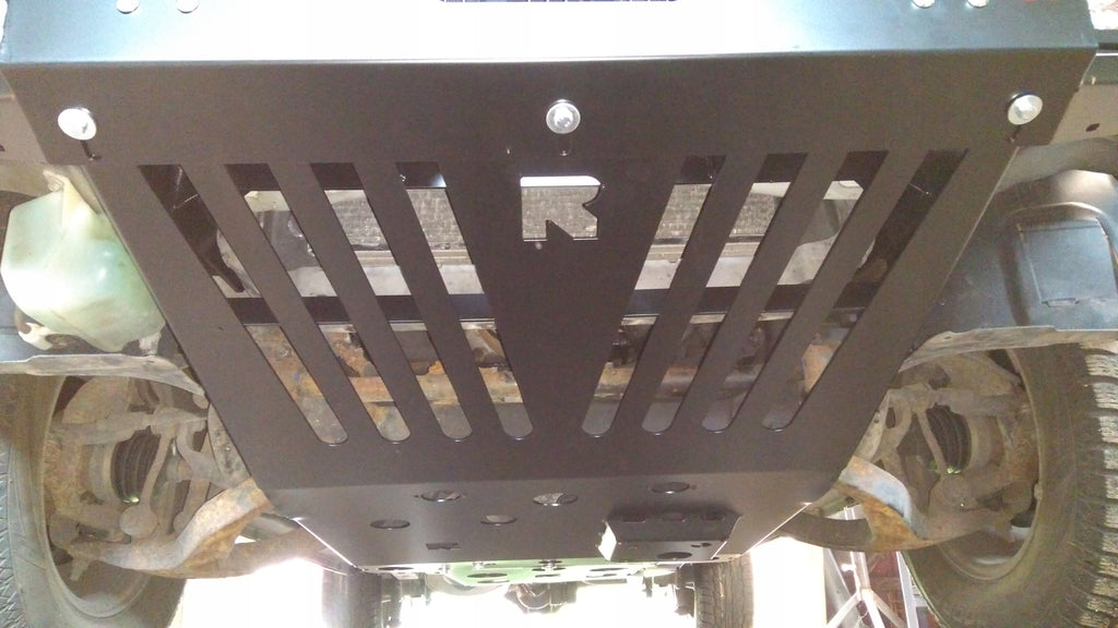 Protezione sottoscocca motore, radiatore e assale anteriore Jeep Cherokee KJ con paraurti verricello