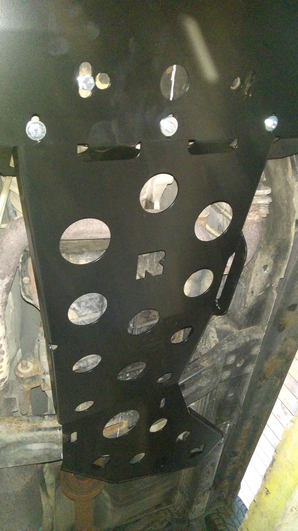 Protezione sottoscocca cambio e scatola di rinvio – Jeep Cherokee KJ