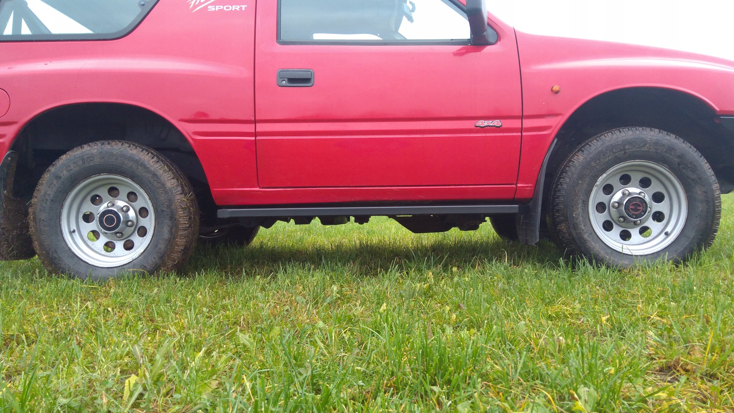 Sottoporta tubolari Rockslider Opel Frontera A 3 porte