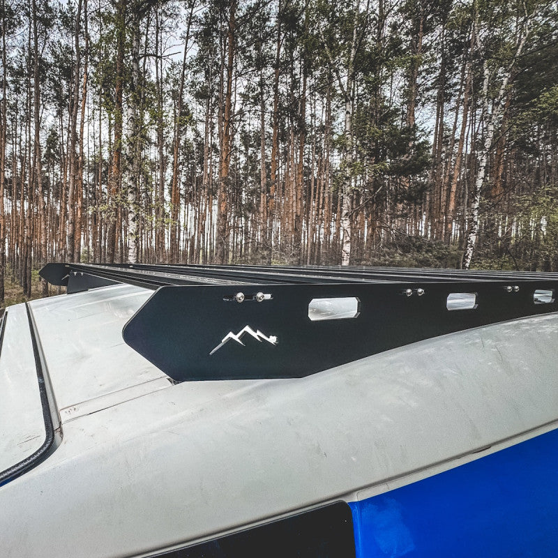 Toyota FJ Cruiser Low Profile Roof Rack