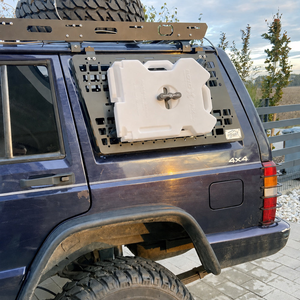 Veicolo cliente con accessori Overlanding Gear