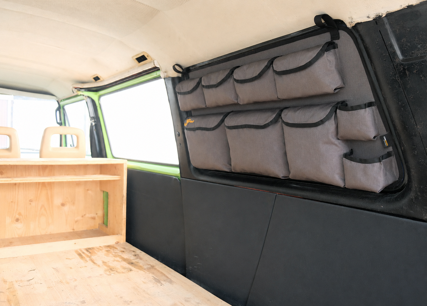 VW T3 Fenstertaschen-Organizer ohne Zwangsentlüftung – Produktansicht