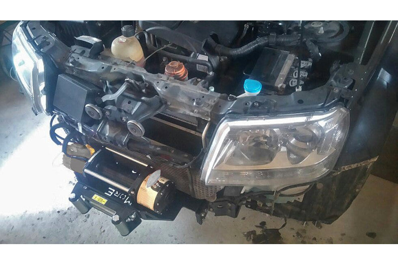 Montageplatte für Seilwinde Suzuki Grand Vitara II 2005-2008