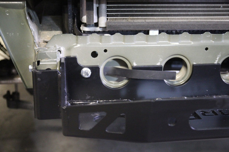 Montageplatte für Seilwinde Suzuki Jimny 2 GJ