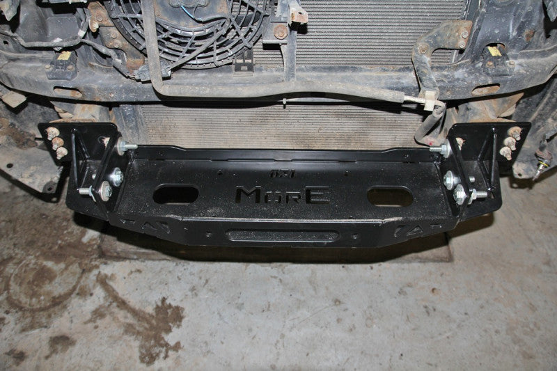 Montageplatte für Seilwinde Toyota Land Cruiser J120