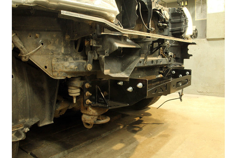 Montageplatte für Seilwinde Toyota Land Cruiser J200 V8 2007-2015