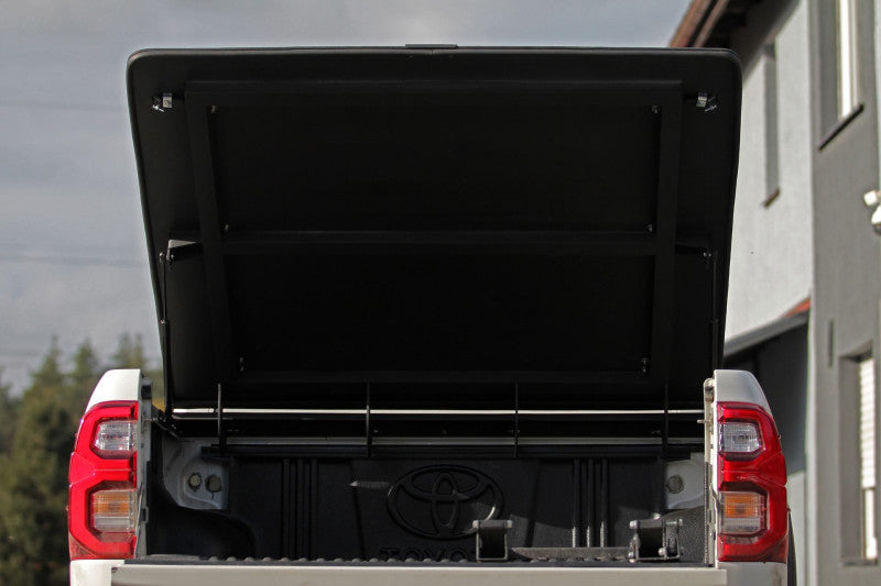 MorE 4x4 Ladeflächenabdeckung Toyota Hilux Revo – Produktbild 12