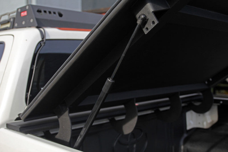 MorE 4x4 Ladeflächenabdeckung Toyota Hilux Vigo – Produktbild 9