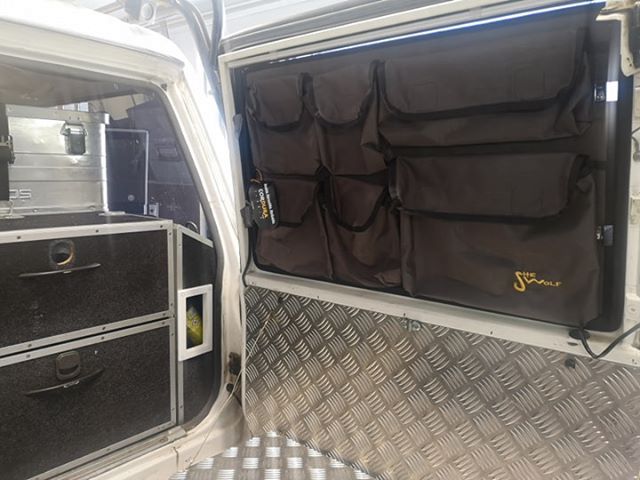 Window pockets Nissan Patrol Y60 rear window organizer